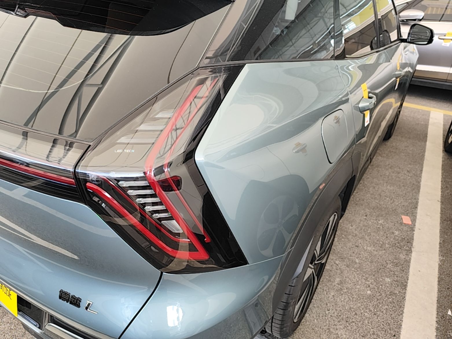 Geely Auto FX11 2025 4th Generation 1.5TD DCT Jinxiu — снимка 9