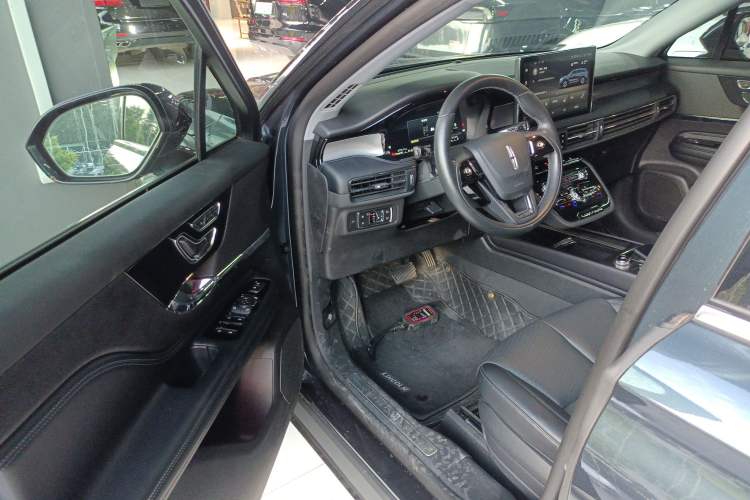 Used Lincoln Corsair 2022 2.0T Two-Wheel Drive Luxury Edition