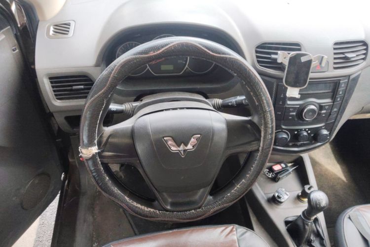 Used Wuling Hongguang 2018 1.5L Classic S Base Model
