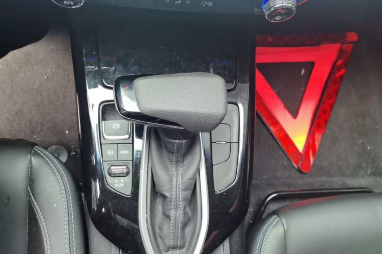 Used Chevrolet Menlo 2023 Star Enjoyment Version Plus Gear Lever