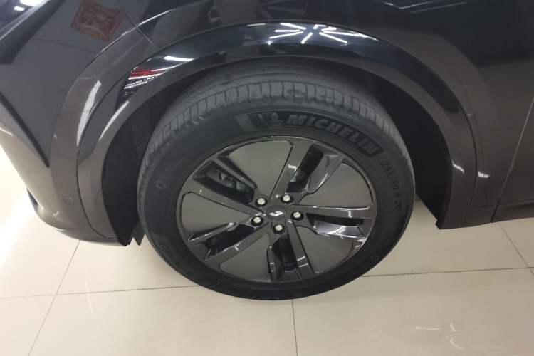 Used Li Auto L7 2024 Pro Model
