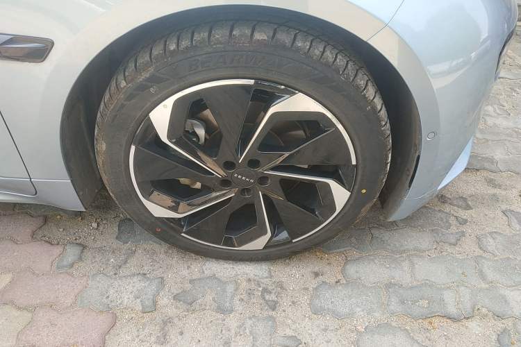 Used Zeekr 001 2021 Long-Range Dual-Motor WE Edition
