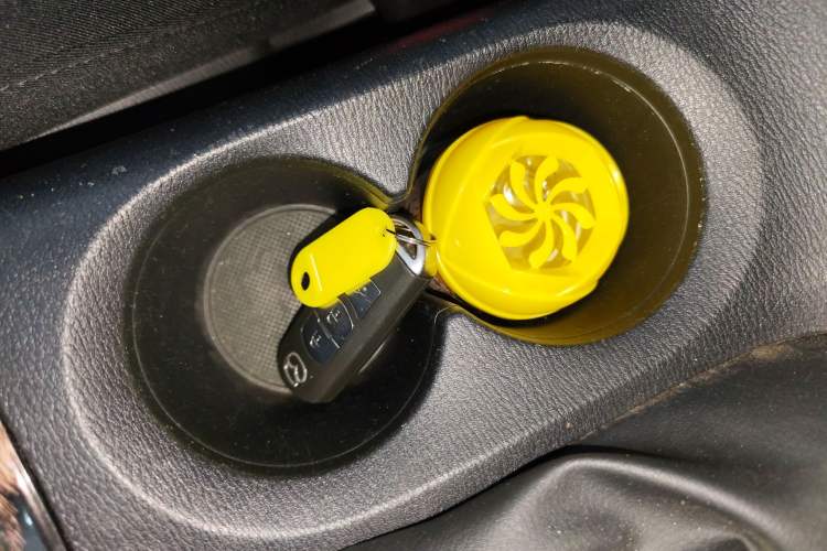 Used Mazda 3 Axela 2014 Sedan 1.5L Automatic Luxury Model