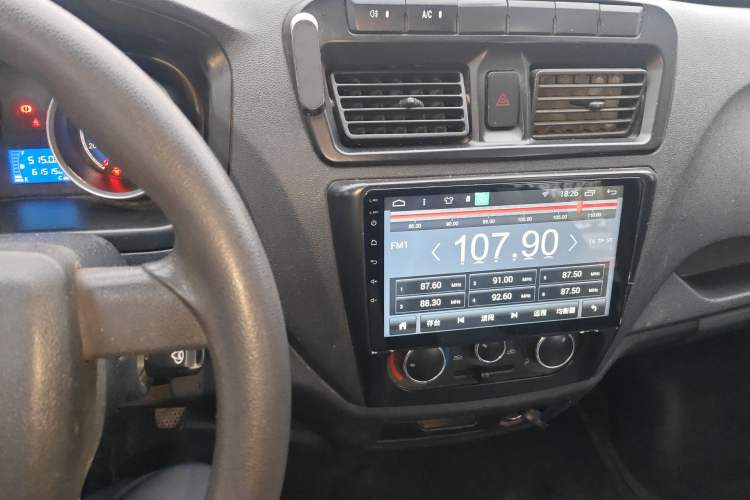 Used CHANGAN KAICHENG Ruixing M60 2019 1.5L Business Model China VI Van with 5 Seats DAM15KR Audio And AC Panel