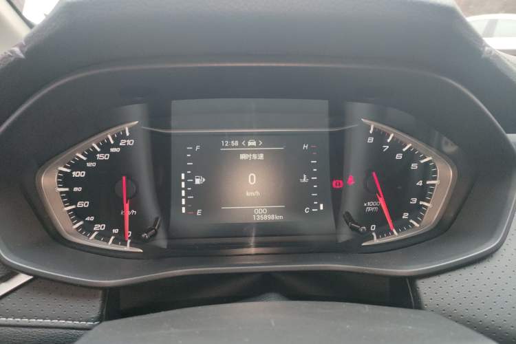 Used SAIC MAXUS G50 2023 1.5T Manual Comfort B Trim Instrument Cluster