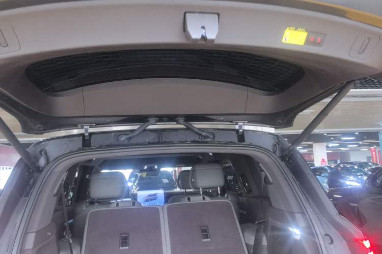 Used Denza N9 2025 Prestige Version