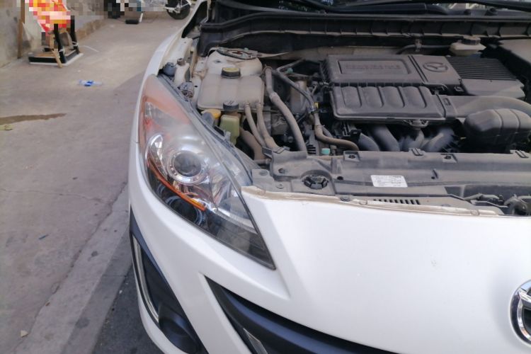 Used Mazda Mazda 3 2015 Sedan 1.6L Manual Comfort Model