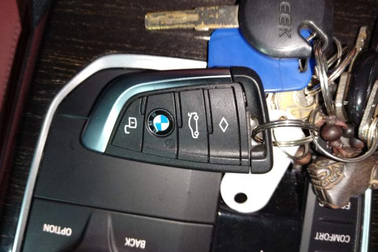 Used BMW 3 Series 2021 Second Facelift 325Li M Sport Package