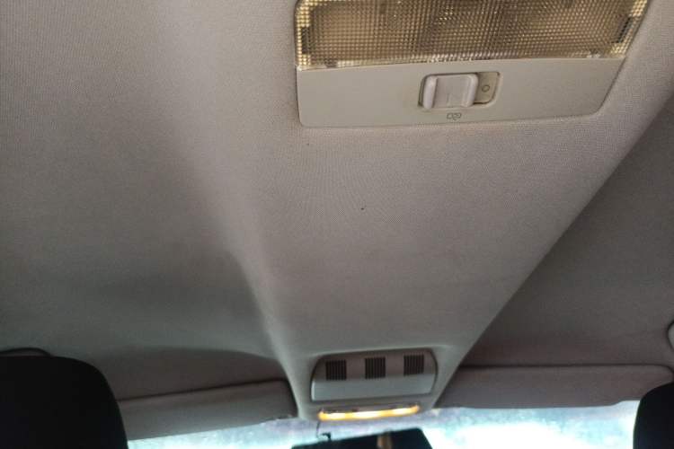 Used Skoda Octavia 2015 Classic Model 1.6L Manual Eado Version