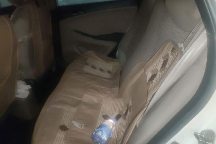 Used Hyundai Verna (older generation) 2014 1.4L Manual Smart GLS Trim Left Rear Seat