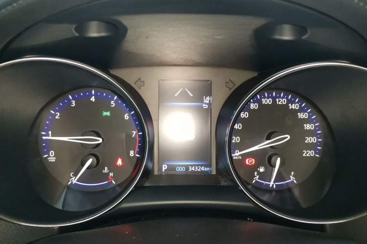 Used Toyota IZOA 2021 2.0L Enjoy Edition
