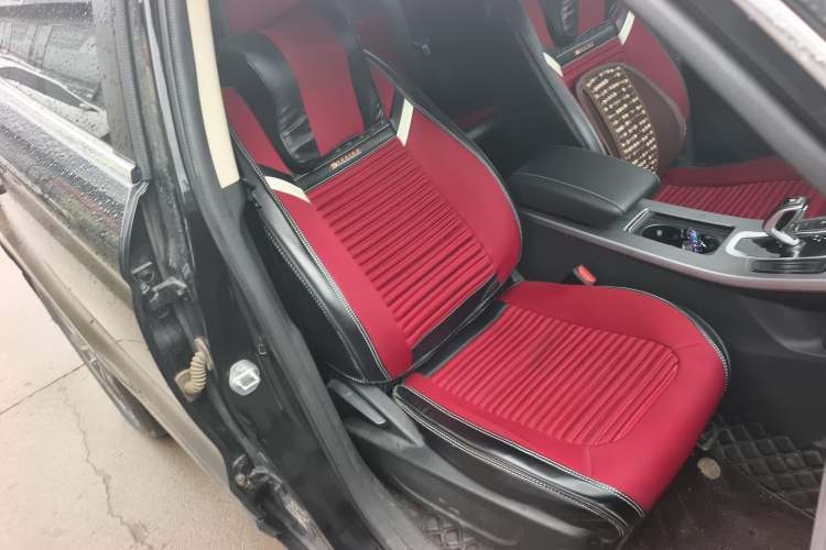 Used Geely Auto Emgrand X7 Sport 2021 Million Edition 1.8TD DCT Two-Wheel Drive Comfort Model
