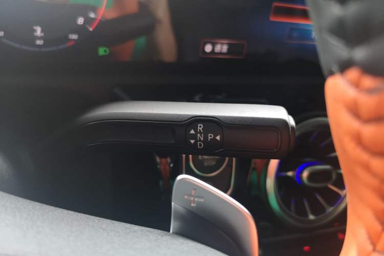 Used Mercedes-Benz A-Class 2021 A 200 L Sport Sedan Fashion Model
