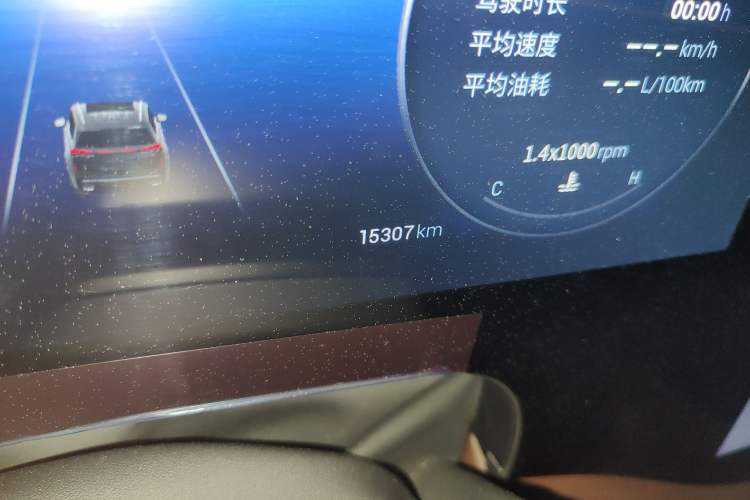 Used EXEED Lanyue 2023 400T Four-Wheel Drive Starry Edition 7-Seater Odometer Close Up