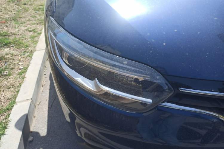 Used Renault Kadjar 2017 2.0L Two-Wheel Drive Fashion Edition
