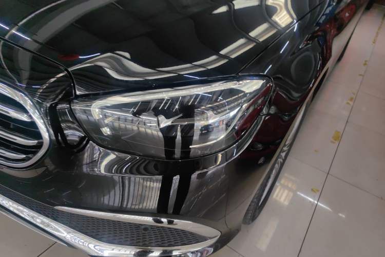 Used Mercedes-Benz E-Class 2023 Updated E 300 L Fashion Edition
