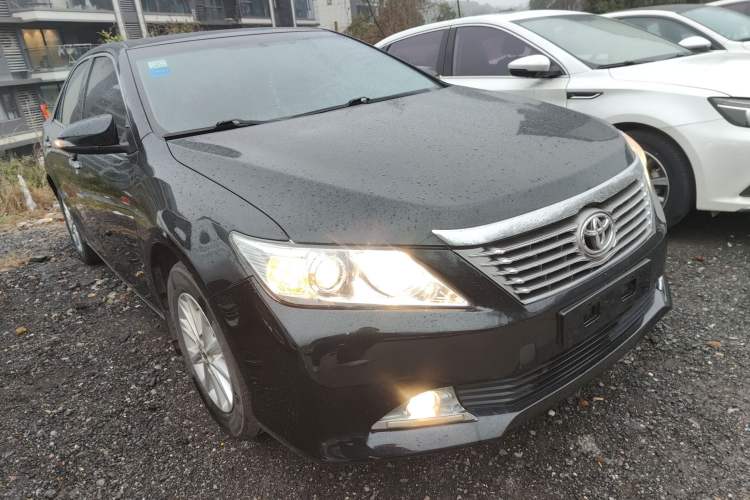 Used Toyota Camry 2013 2.0G Comfort Edition
