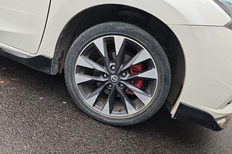 Used Nissan Lannia 2016 1.6L CVT Smart Cool Edition
