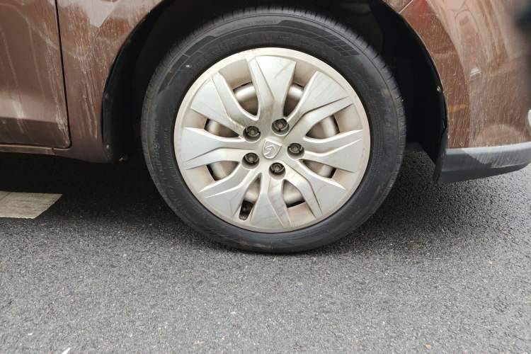 Used Baojun 730 2016 1.5L Manual Value Edition 7 Seats China V Emission Standard