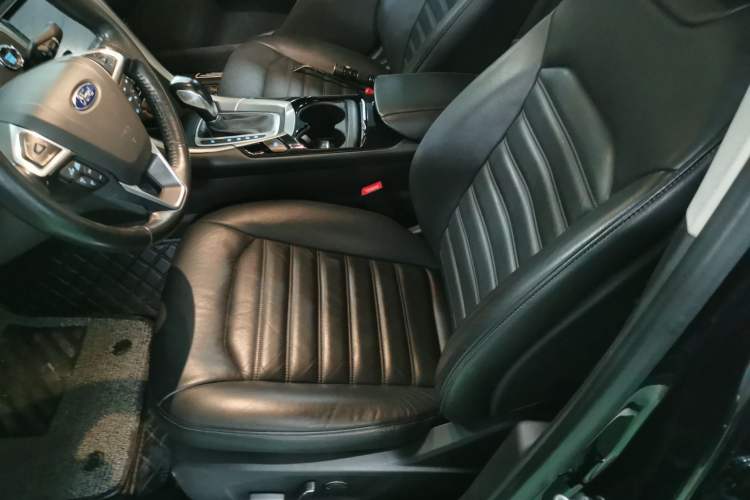 Used Ford Mondeo 2013 2.0L GTDi 200 Fashion Edition