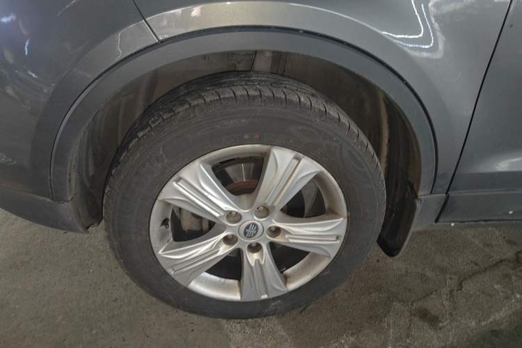 Used Bestune X80 2015 2.0L Automatic Comfort Anniversary Edition