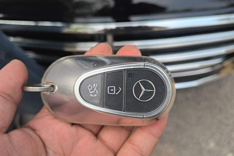 Used Mercedes-Benz E-Class 2025 E 300 L Luxury Model