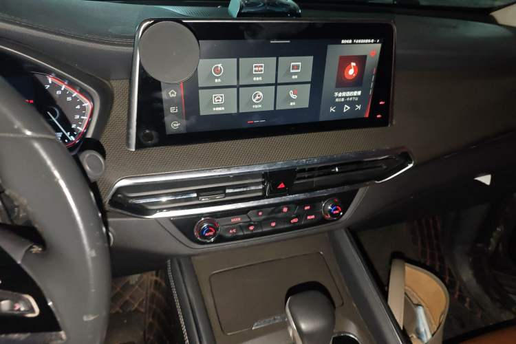 Used SAIC MAXUS D90 2017 2.0T Automatic All-Wheel Drive Sirius
