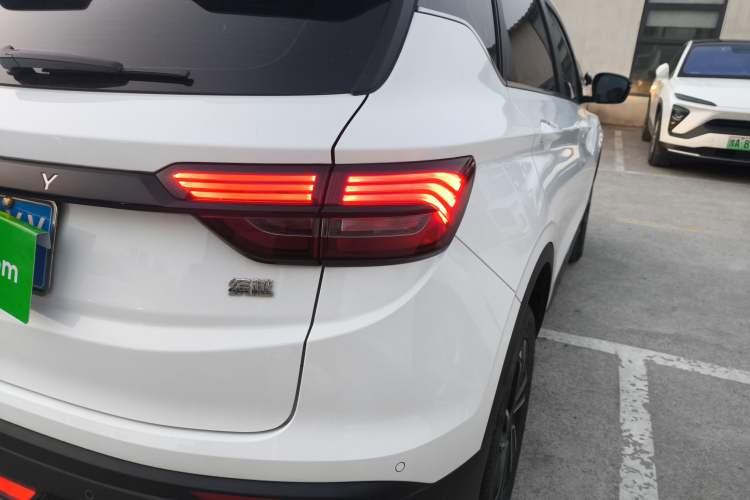 Used Geely Auto Coolray 2023 1.5T DCT Platinum Edition
