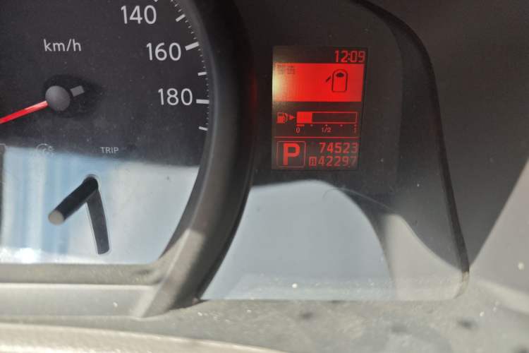 Used Nissan NV200 2016 Revised Version 1.6L CVT Deluxe Edition
