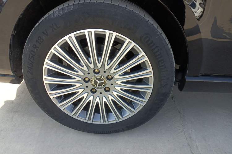 Used Mercedes-Benz V-Class 2021 V 260 L Long Wheelbase Prestige Edition