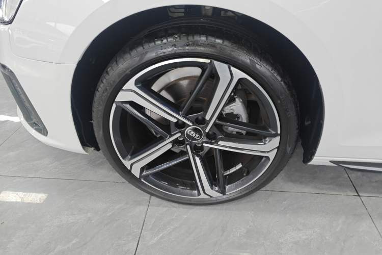 Used Audi A4L 2024 40 TFSI Luxury Dynamic Edition