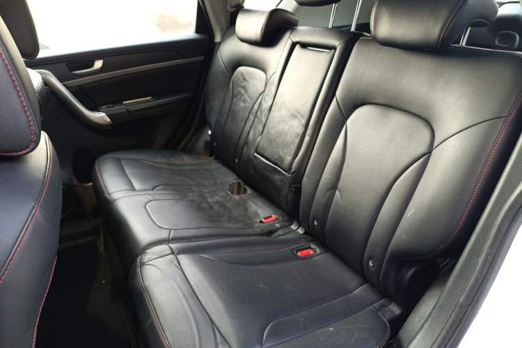 Used Haval H6 2015 Sport Edition 1.5T Automatic Two-Wheel Drive Luxury Model