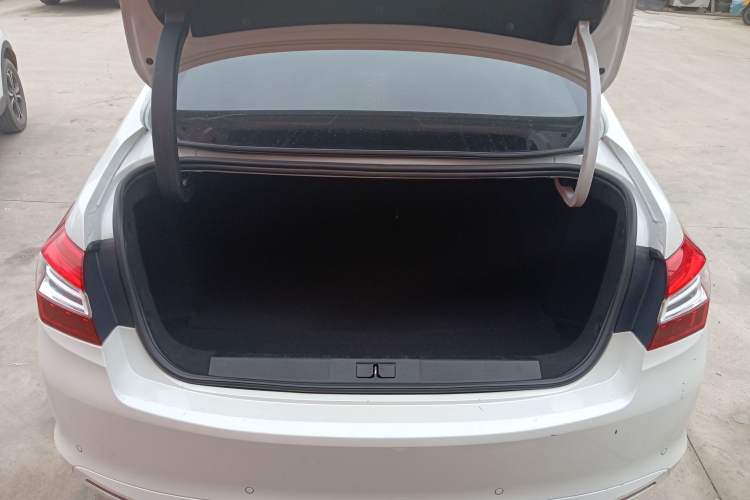 Used Peugeot 408 2015 1.2T Automatic Luxury Edition
