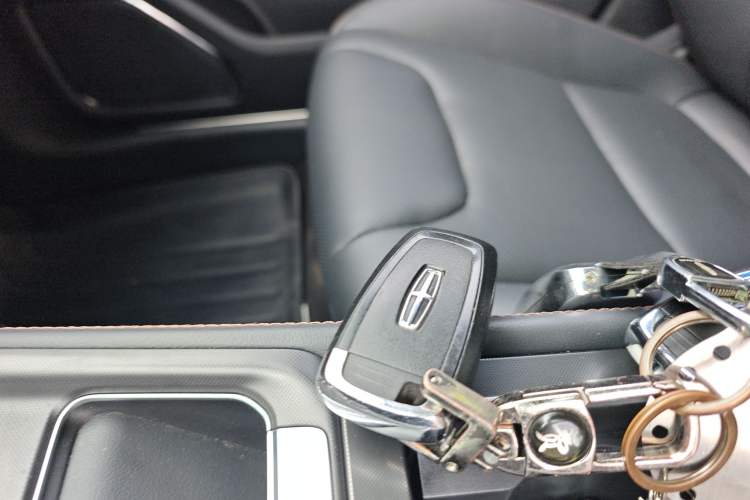 Used Lincoln Z 2025 2.0T Prestige Edition
