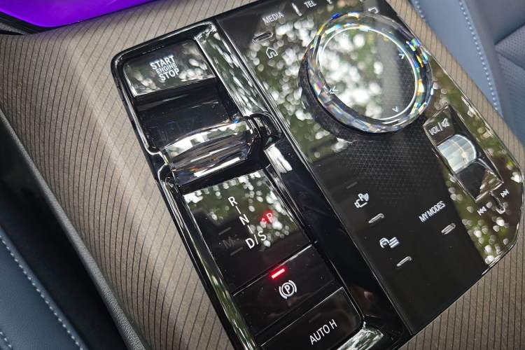 Used BMW X3 2025 xDrive30L Luxury Edition M Sport Package Gear Lever