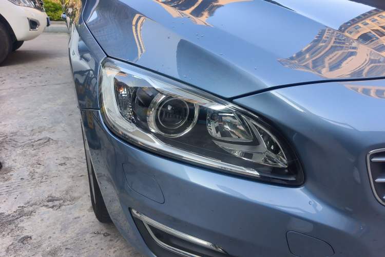 Used Volvo S60 2017 S60L T4 Smart Range Edition
