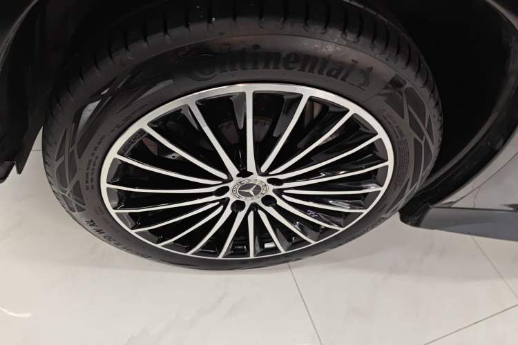 Used Mercedes-Benz GLC Coupe 2024 GLC 300 4MATIC Coupe SUV