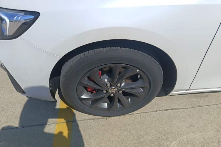 Used Buick Verano 2023 Pro GS Hunter Wind Edition