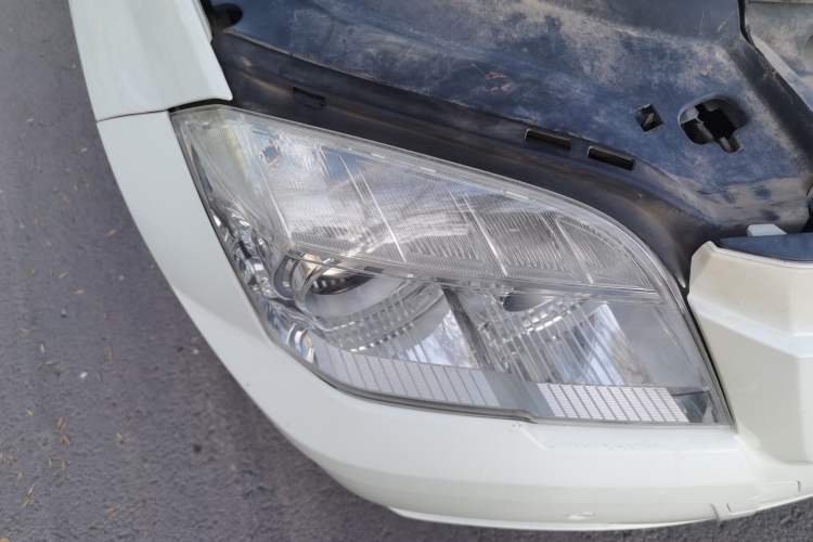 Used Mercedes-Benz GLK-Class 2011 GLK 300 4MATIC Fashion Model