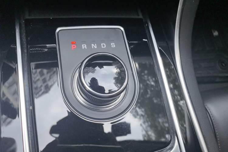 Used Jaguar XEL 2018 2.0T 250 PS Premium Edition
