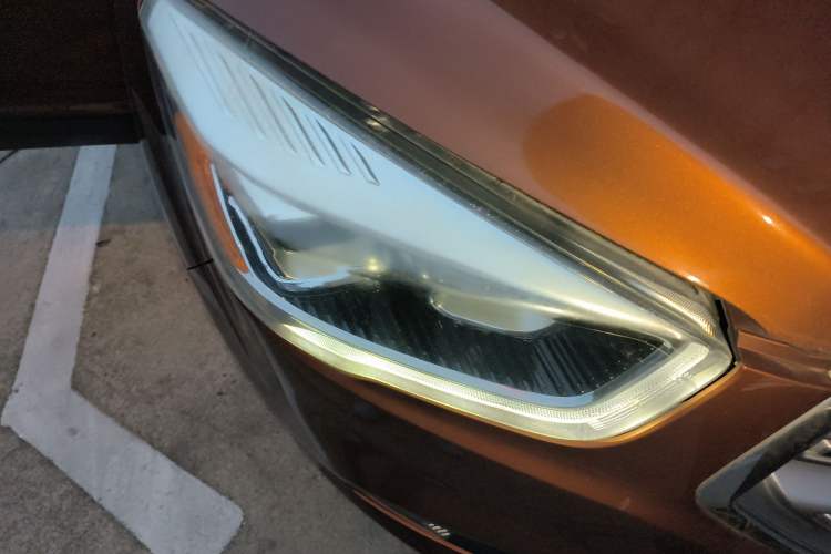 Used Ford Kuga 2017 EcoBoost 180 Two-Wheel-Drive Platinum Edition
