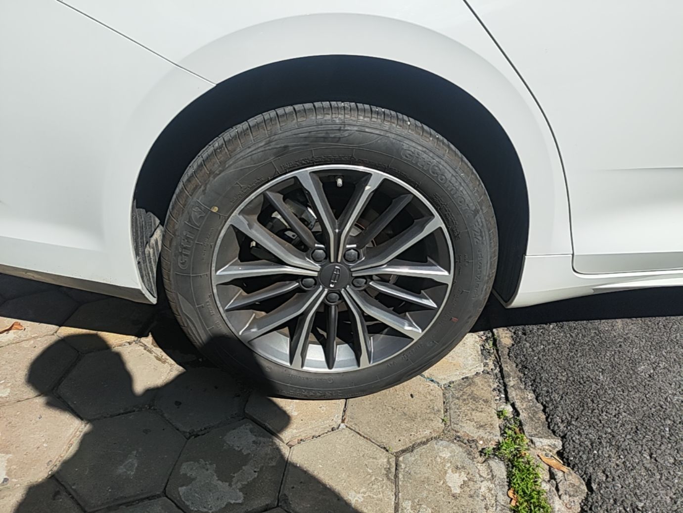Geely Auto Preface 2023 1.5TD Fuyao Version — снимка 11