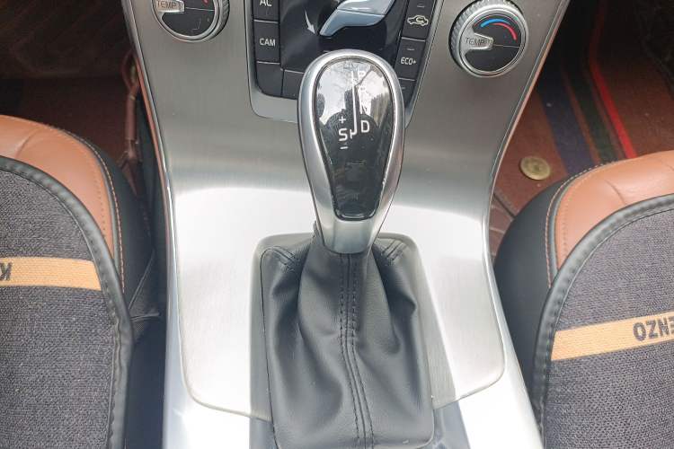 Used Volvo S60 2017 S60L T3 Smart Upgrade Edition
