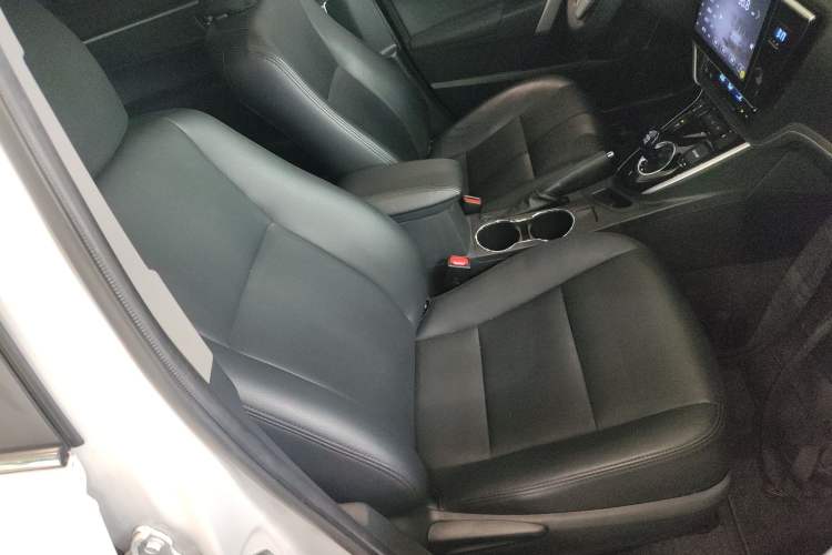 Used Toyota Corolla Hybrid E+ 2019 1.8L E-CVT Leading Edition
