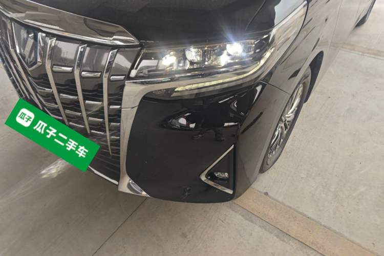 Used Toyota Alphard 2021 Dual-Engine 2.5L Luxury Edition