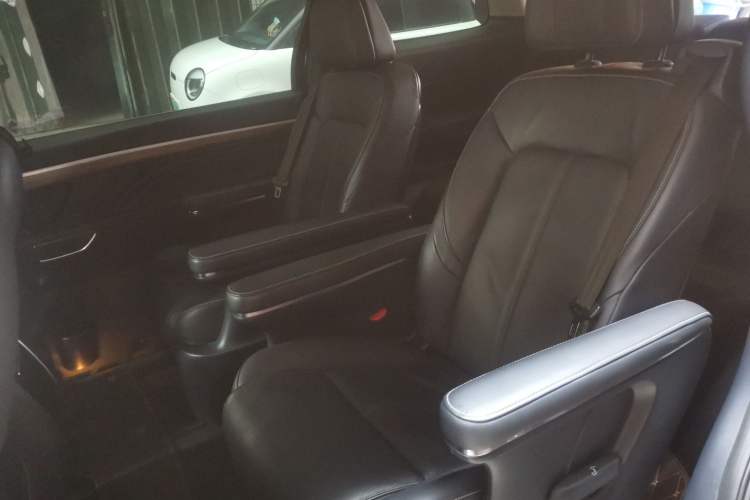 Used GAC Trumpchi M8 2021 Lingxiu Series 390T Deluxe Edition Left Rear Seat