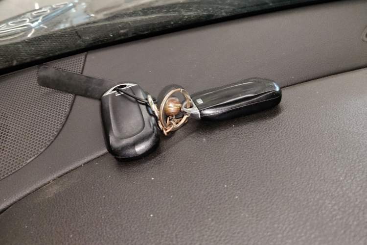 Used Buick Envision 2017 20T Two-Wheel Drive Elite Version Vehicle Key