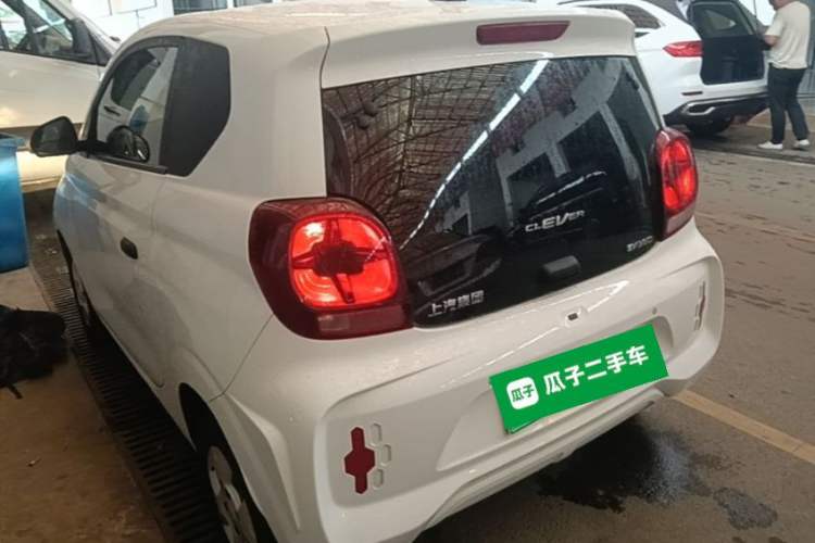 Used Roewe Clever 2021 302 km New Four-Seater Super-Efficient Version
