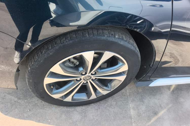 Used Toyota Granvia 2023 2.5L Hybrid Flagship VIP Edition Exterior 3