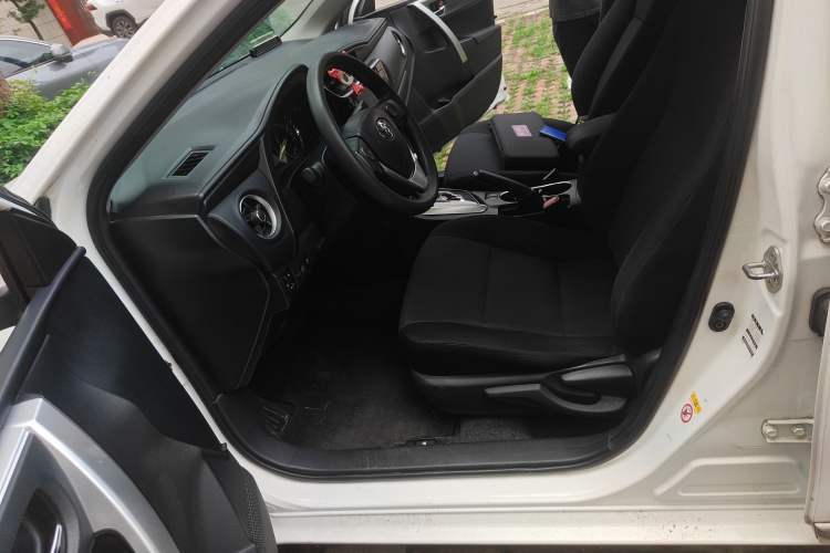 Used Toyota Corolla 2017 Revised Version 1.2T S-CVT GL-i